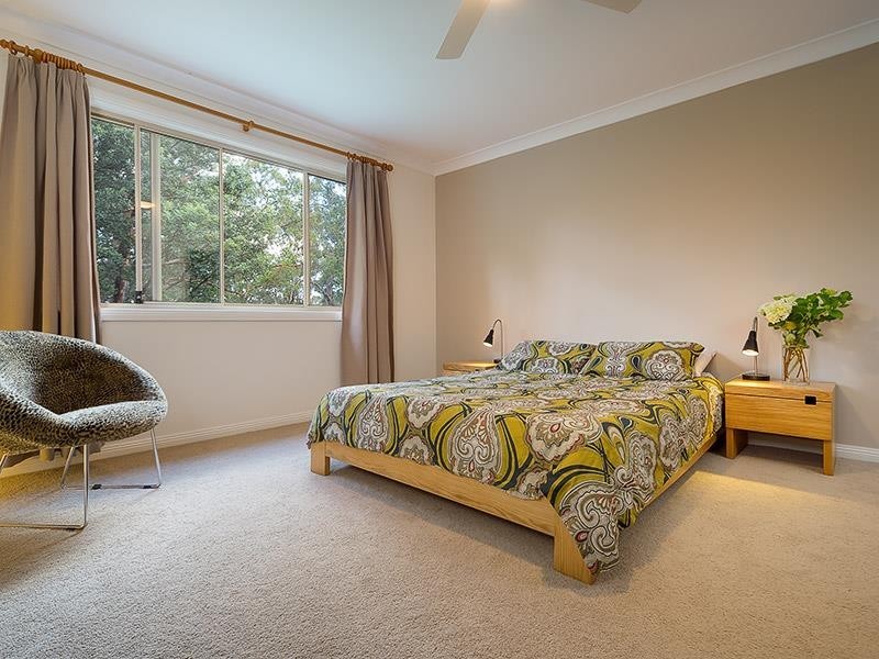 96 Davies Avenue, Springwood NSW 2777