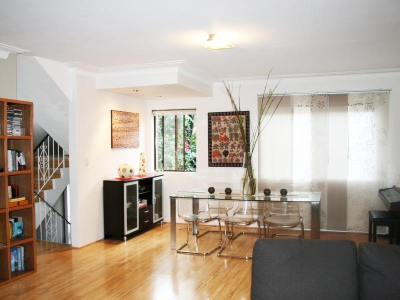 1/128 Burns Bay Road, Lane Cove NSW 2066