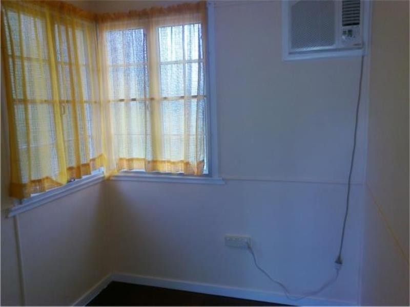 406 Stenhouse Street, Koongal QLD 4701