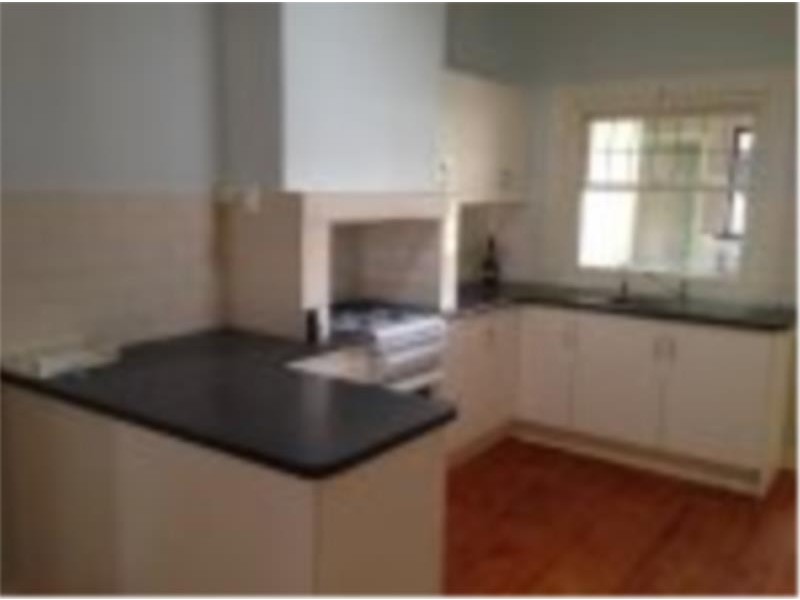 1/4 Almond Grove, Glandore SA 5037