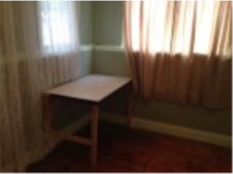 1/4 Almond Grove, Glandore SA 5037