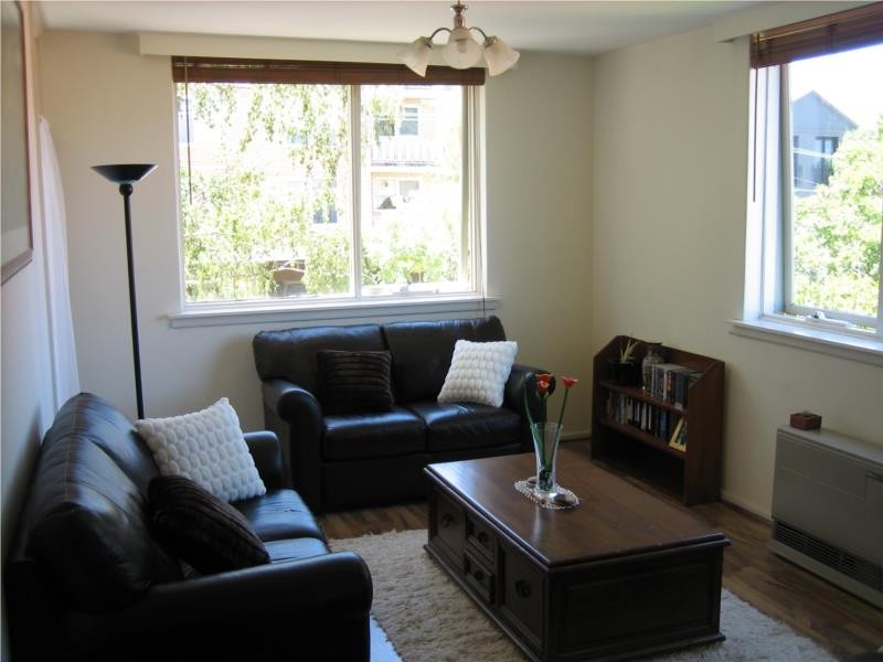 11/8-10 Kelvin Grove, Prahran VIC 3181