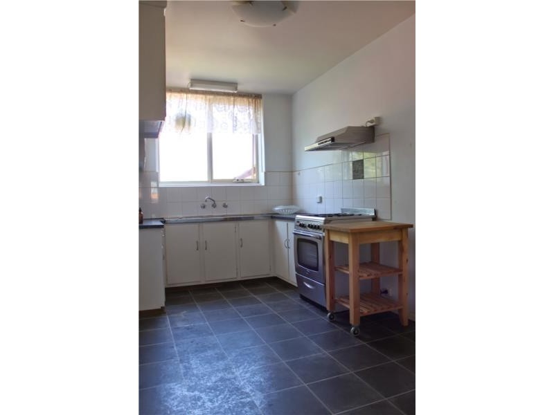 11/8-10 Kelvin Grove, Prahran VIC 3181