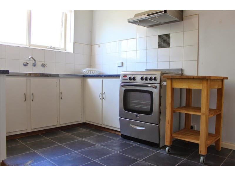 11/8-10 Kelvin Grove, Prahran VIC 3181