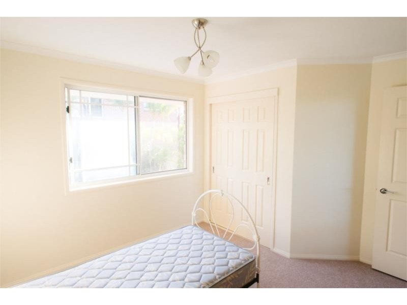 6 Toulon Street, Wishart QLD 4122