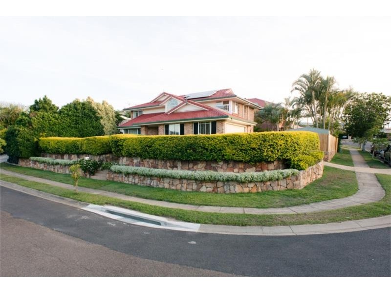 6 Toulon Street, Wishart QLD 4122