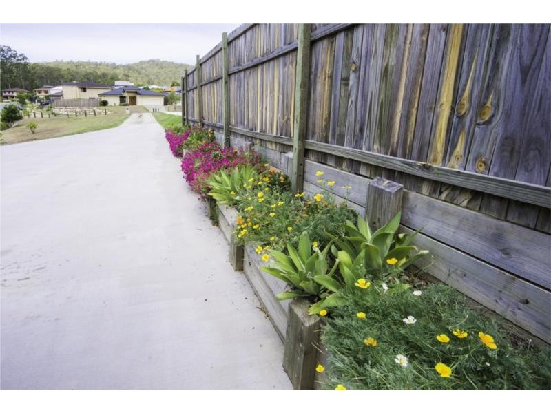 6 Fairy Wren Terrace, Gilston QLD 4211