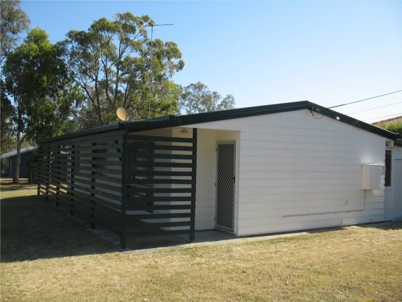 27 Girralong Street, Eagleby QLD 4207