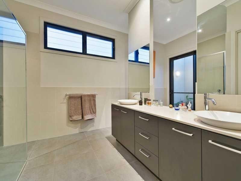 5 Crusade Court, Coomera Waters QLD 4209