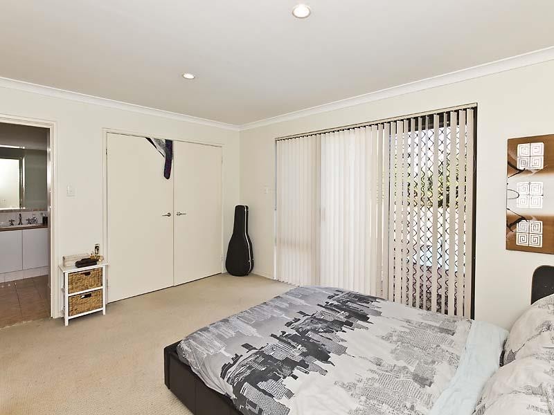 726 Beach Road, Hamersley WA 6022