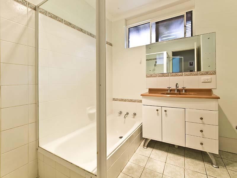 726 Beach Road, Hamersley WA 6022