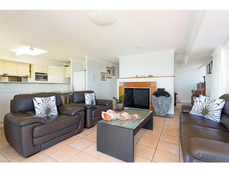 2/49 Margate Parade, Margate QLD 4019