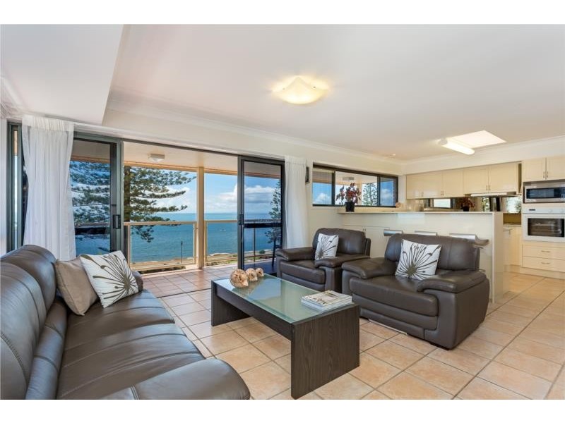 2/49 Margate Parade, Margate QLD 4019