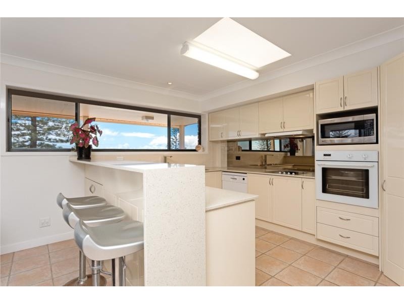 2/49 Margate Parade, Margate QLD 4019