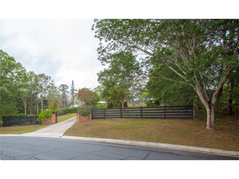 36 Ruth Terrace, Oxenford QLD 4210