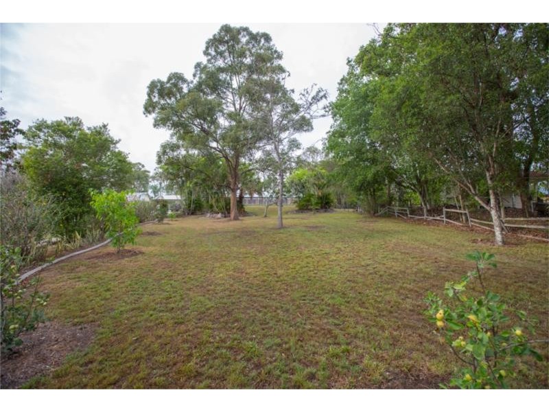 36 Ruth Terrace, Oxenford QLD 4210