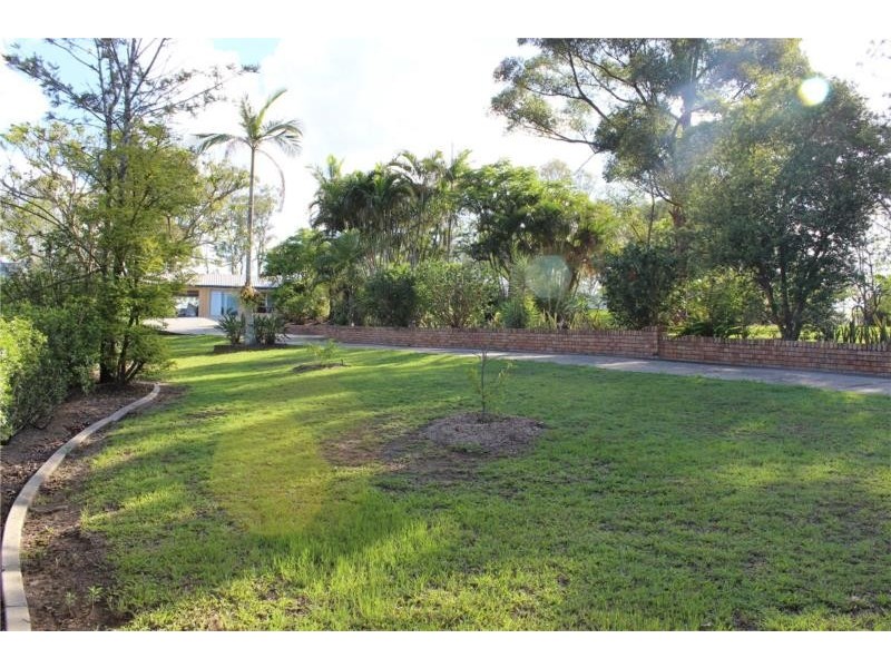 36 Ruth Terrace, Oxenford QLD 4210