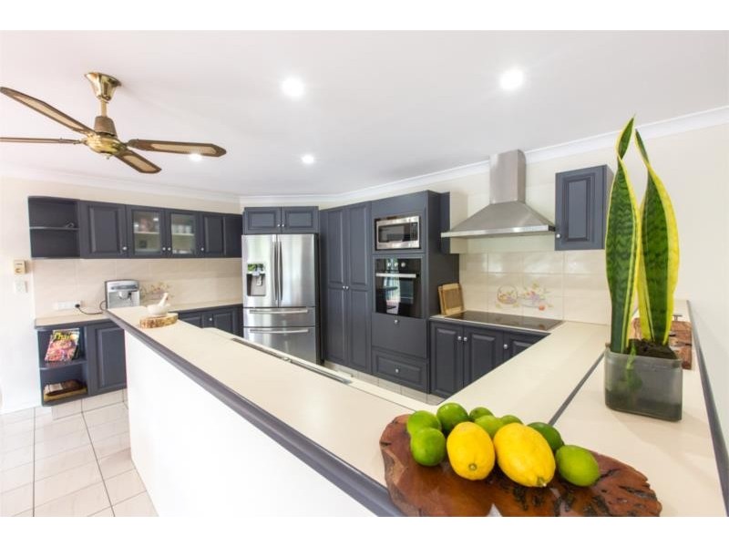 36 Ruth Terrace, Oxenford QLD 4210