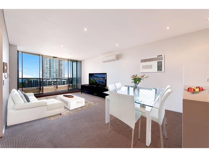 1610/2 Aqua Street, Southport QLD 4215