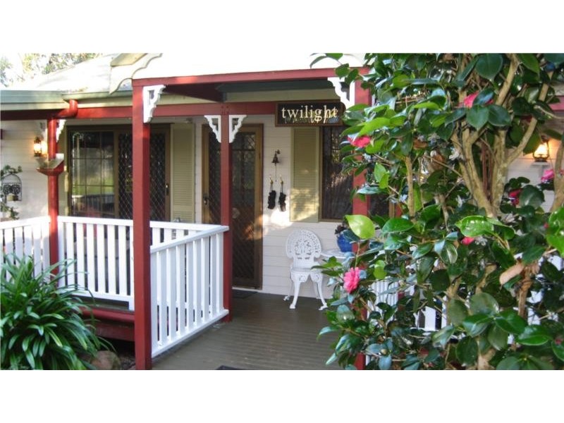 9 Wongawallan Road, Tamborine Mountain QLD 4272