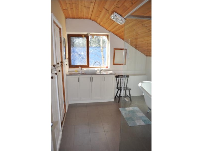 53 Pioneer Road, Stanley VIC 3747