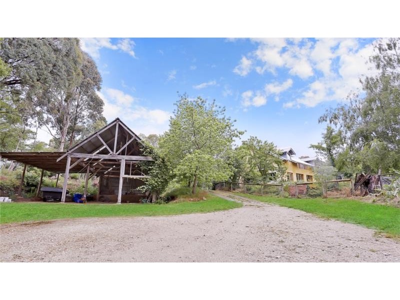 53 Pioneer Road, Stanley VIC 3747