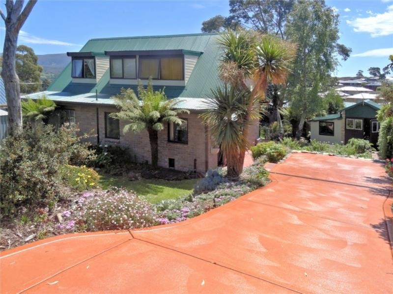 38 Willow Avenue, Kingston TAS 7050