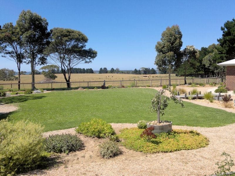 2 Butlers Point Drive, Newlands Arm VIC 3875
