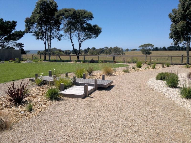 2 Butlers Point Drive, Newlands Arm VIC 3875