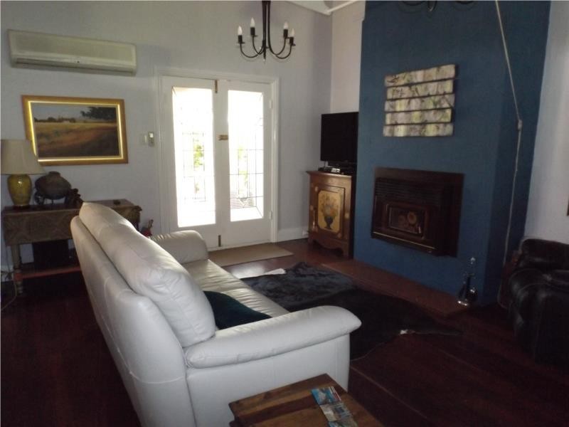 17 Dean Street, Bridgetown WA 6255