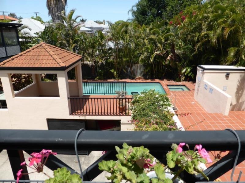 10/49 Racecourse Road, Hamilton QLD 4007