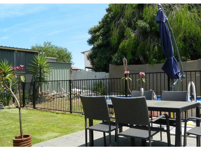 24 Millard Street, Eaton WA 6232