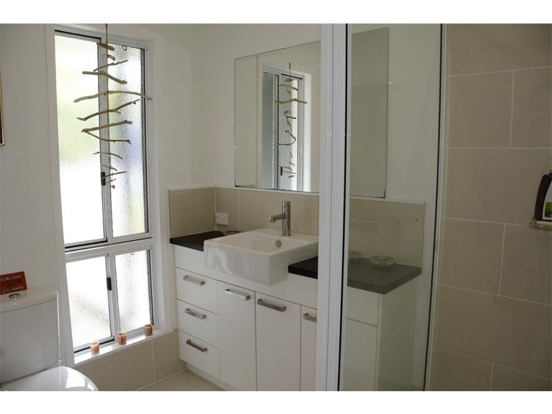 6 Fantan Close, Redlynch QLD 4870