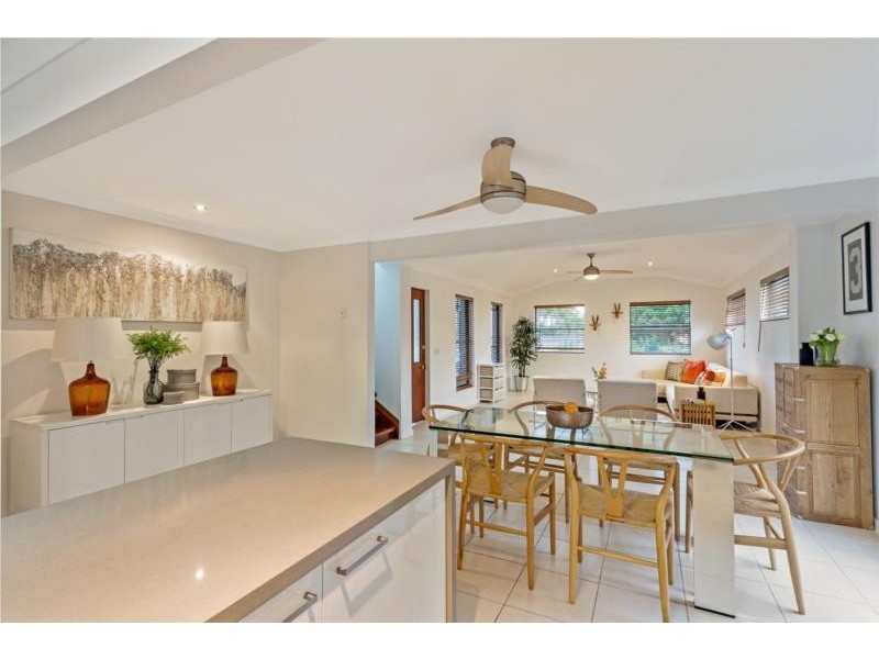 4 Lanena street, Mountain Creek QLD 4557