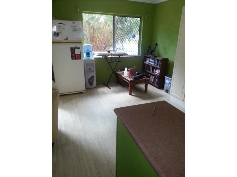 12 Conlan Close, Manoora QLD 4870