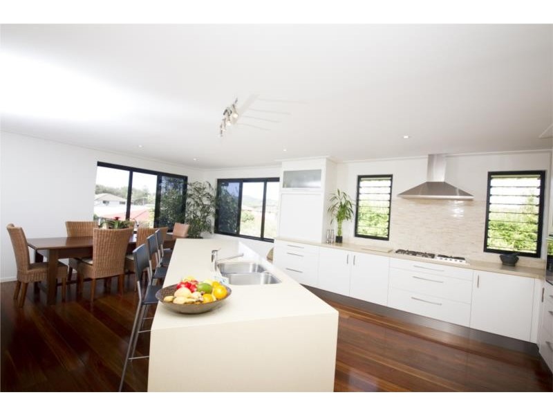 28 Colliton Parade, Forster NSW 2428
