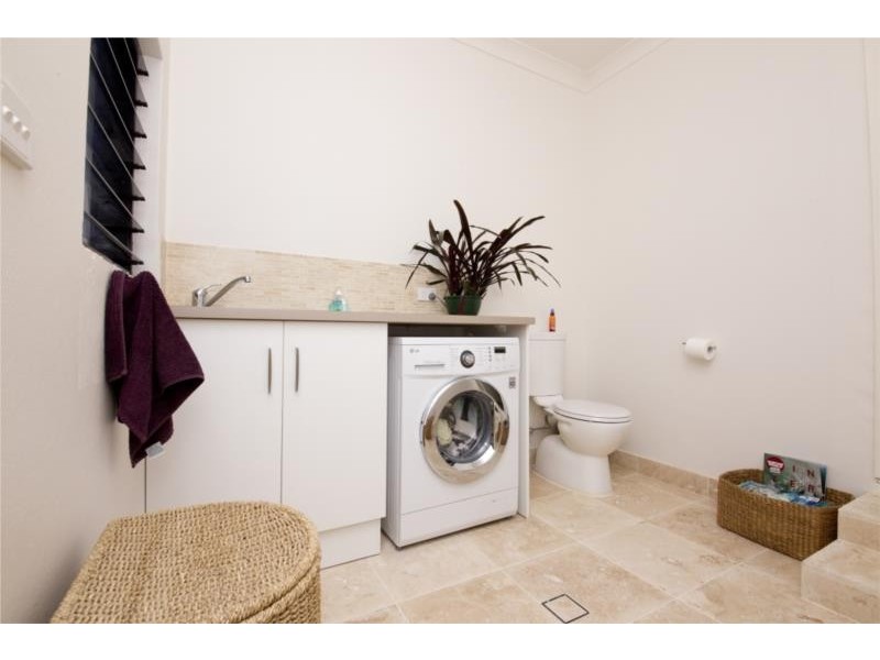 28 Colliton Parade, Forster NSW 2428