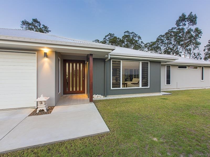 42 Dana Street, Cashmere QLD 4500