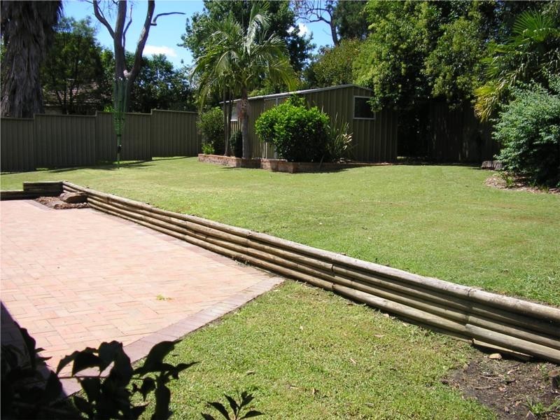 23 Nightingale Drive, Blaxland NSW 2774