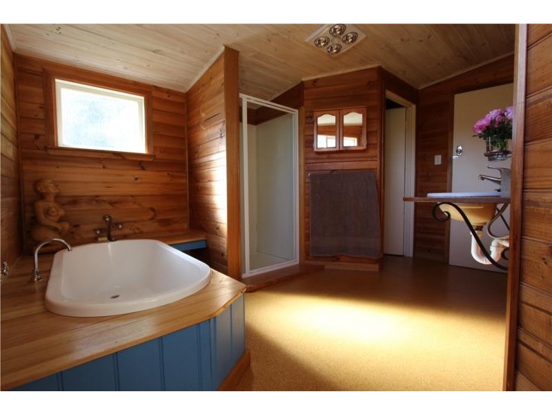 9 Old Summerleas Road, Kingston TAS 7050