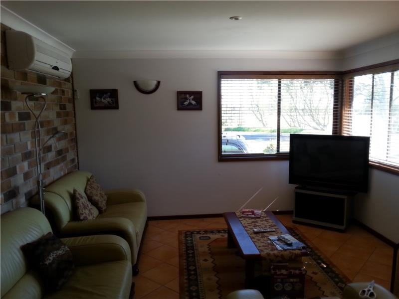 53 Mort Avenue, Dalmeny NSW 2546