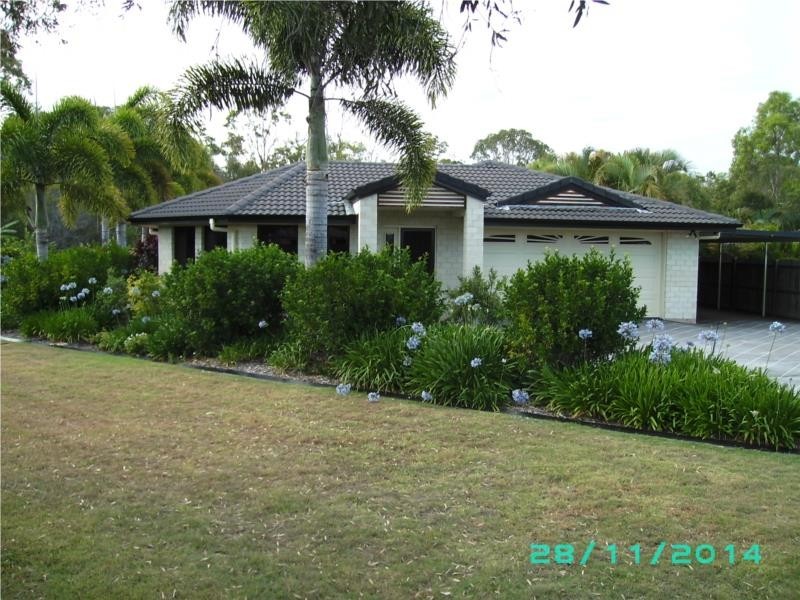 14 San Bromista Court, Urangan QLD 4655