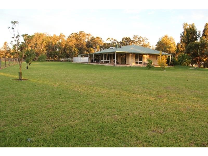 51 Beau Sovereign Court, North Dandalup WA 6207