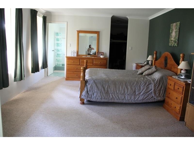 51 Beau Sovereign Court, North Dandalup WA 6207