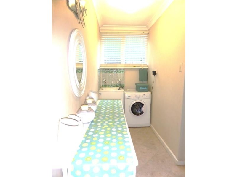 96 Roberts Road, Kelmscott WA 6111
