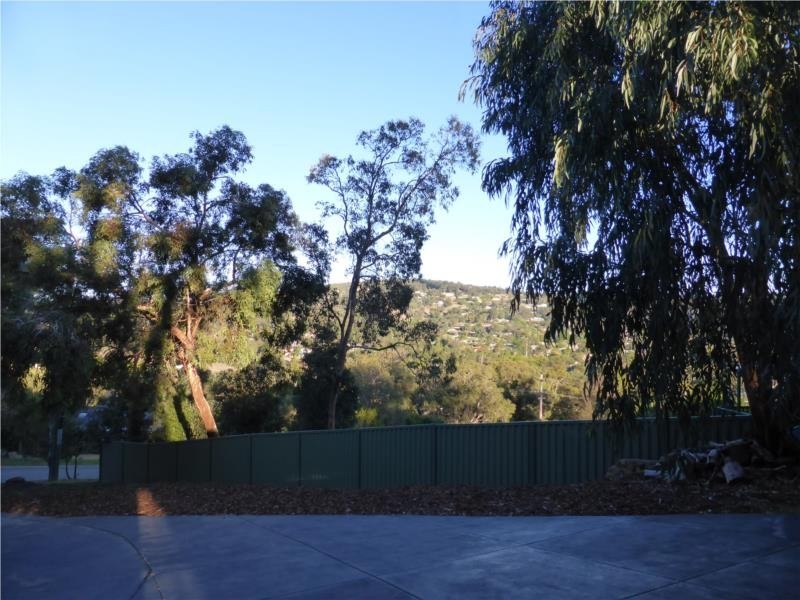 96 Roberts Road, Kelmscott WA 6111
