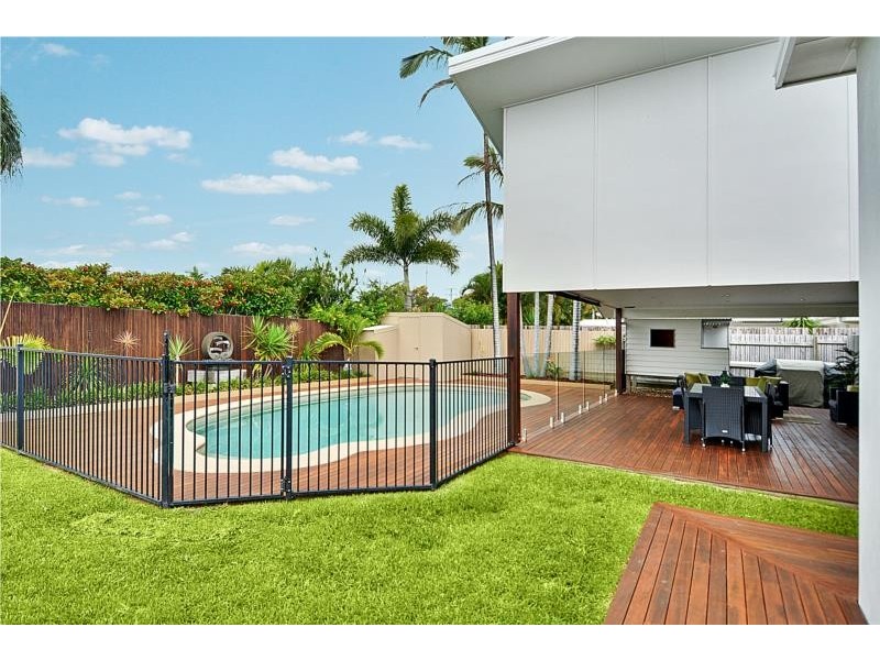 16 Malkana Crescent, Buddina QLD 4575
