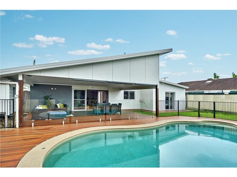 16 Malkana Crescent, Buddina QLD 4575