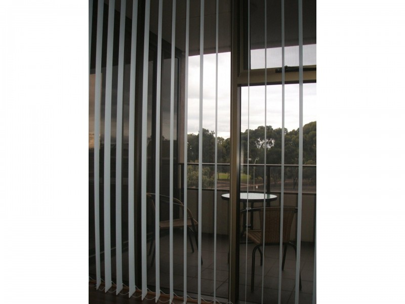 15E/18-28 Main Street, Mawson Lakes SA 5095