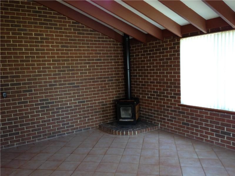 5 Flinton Court, Halls Head WA 6210